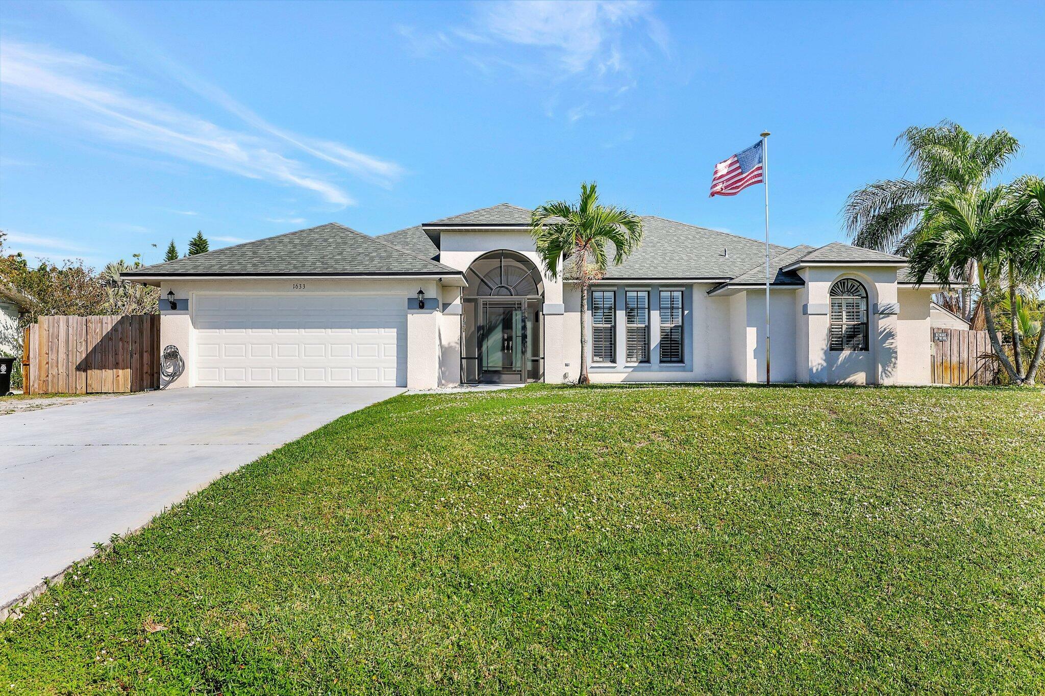 1633 SW Gemini Lane  Port Saint Lucie FL 34984 photo