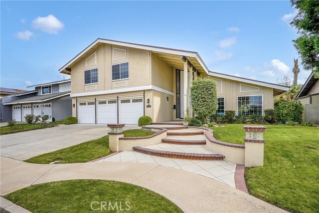 Property Photo: 1818 Kelleher Place CA 92870