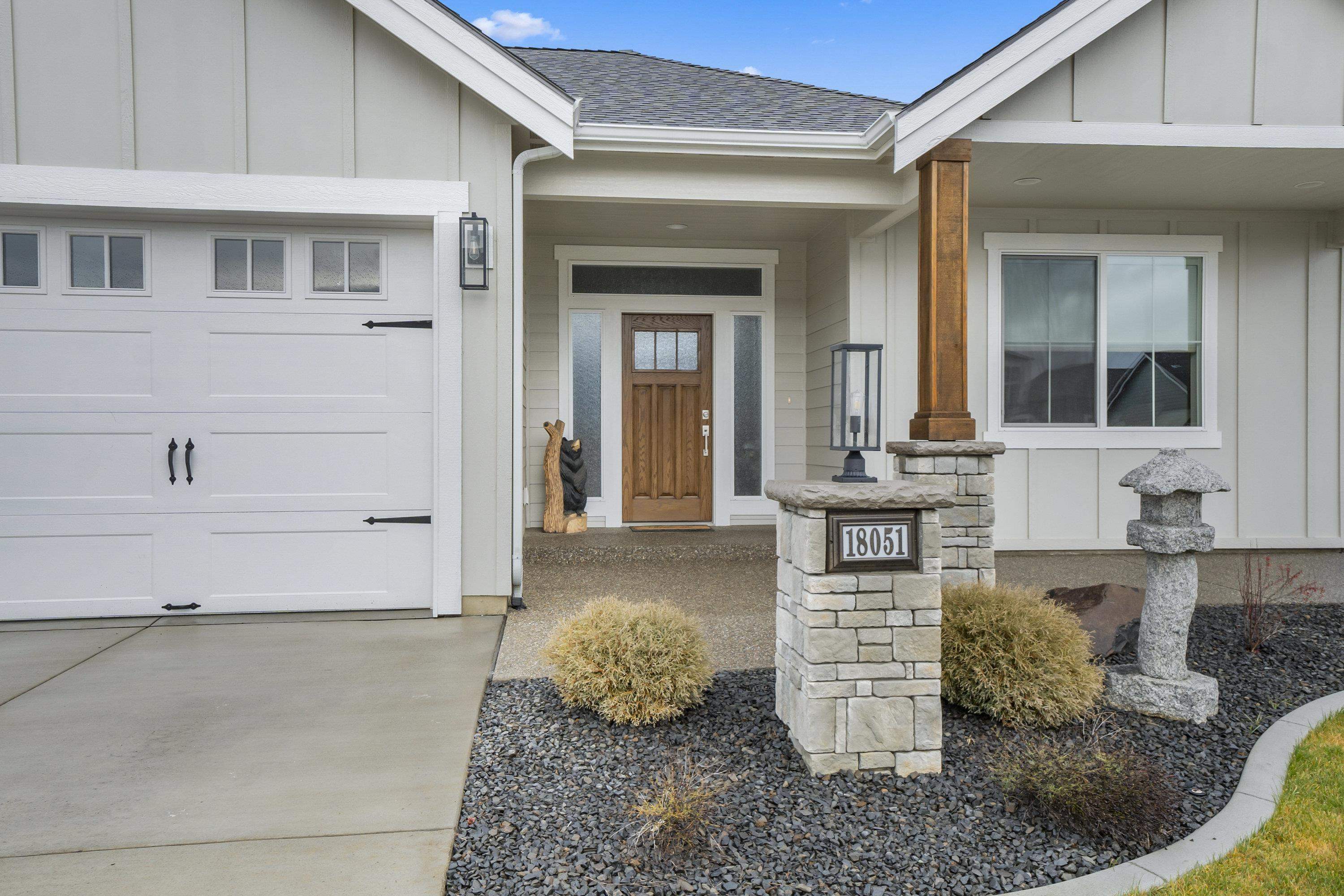 Property Photo:  18051 E Wind Rose Ct  WA 99016 