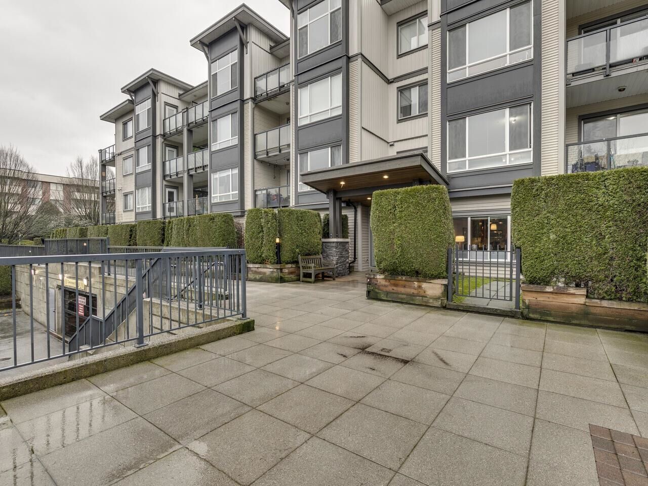 Property Photo: 2943 Nelson Place 404 BC V2S 0C8