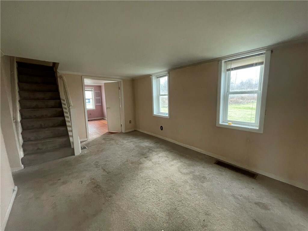 Property Photo:  6235 E Avon Lima Road  NY 14414 