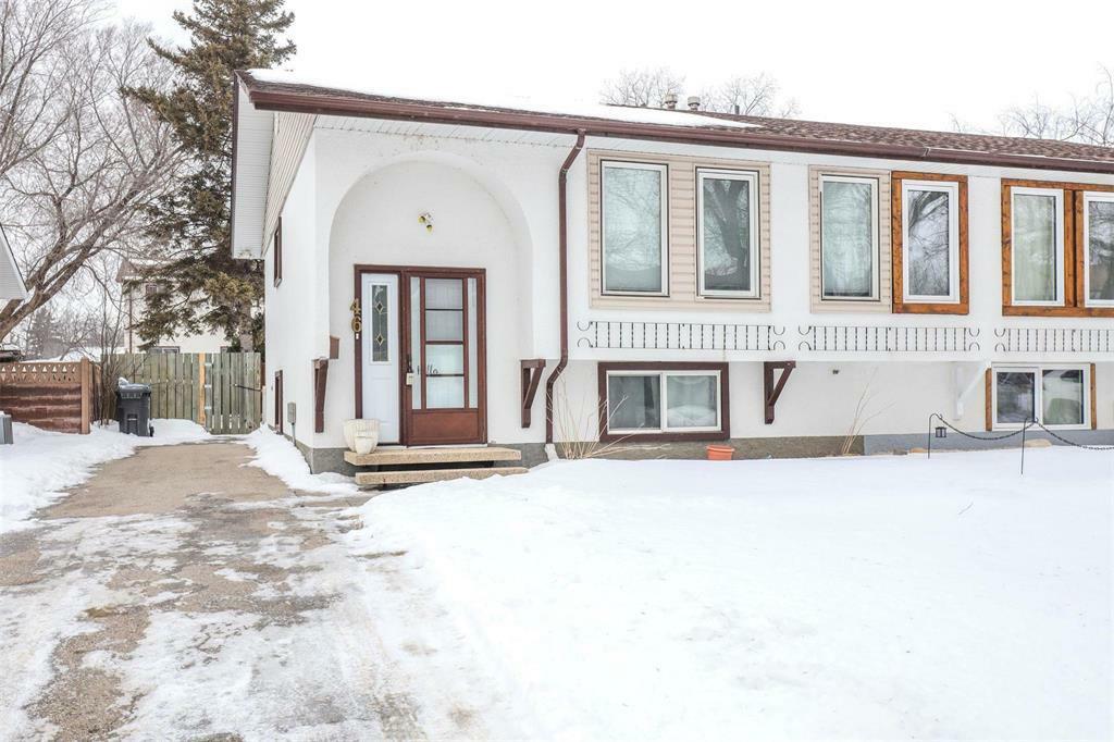 Property Photo:  46 Nemy Crescent  MB R2Y 0K5 