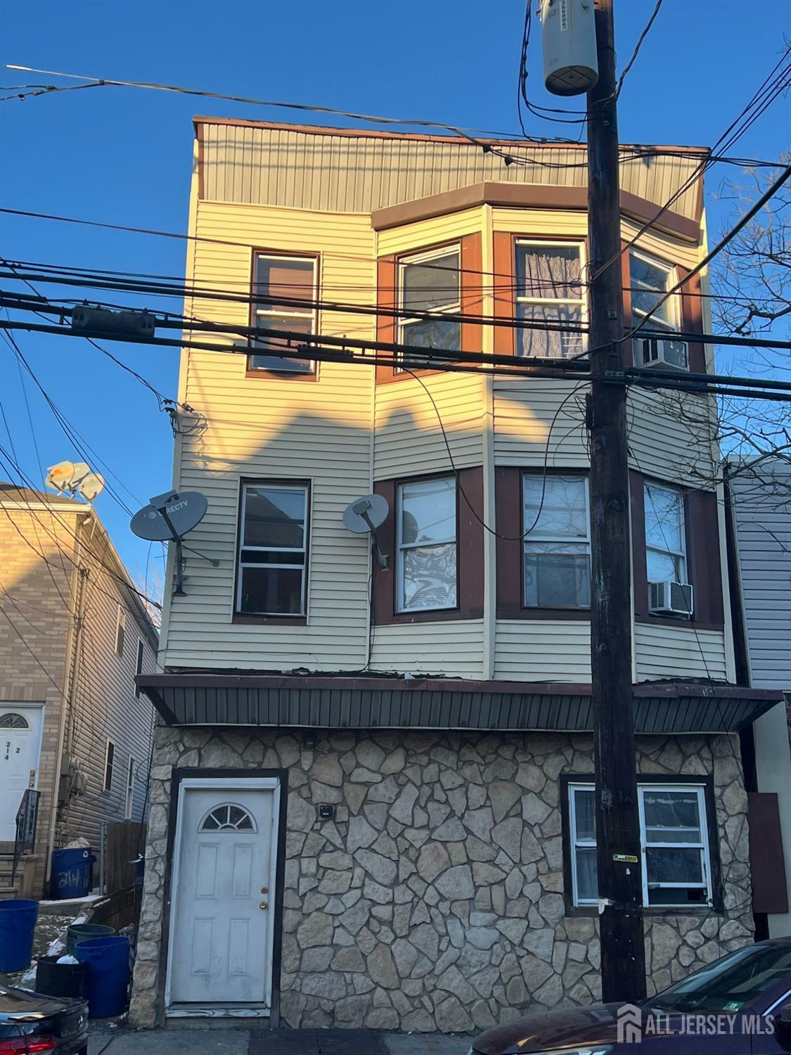 Property Photo:  212 Hall Avenue  NJ 08861 