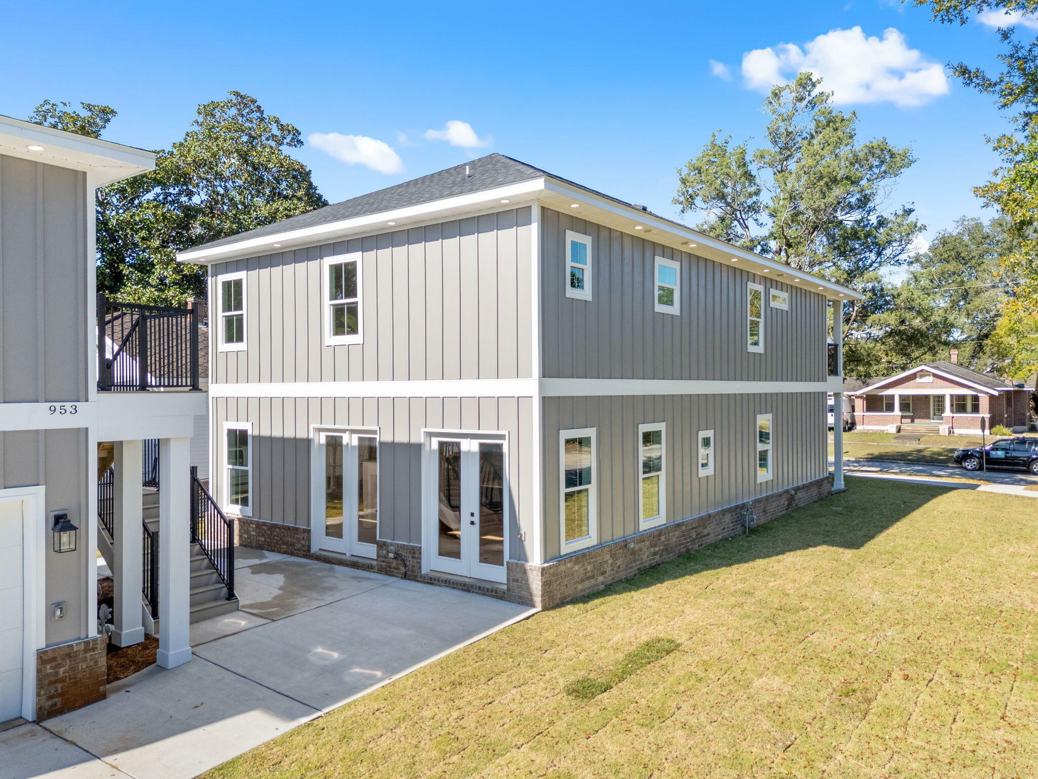 Property Photo: 1619 E De Soto Street FL 32501