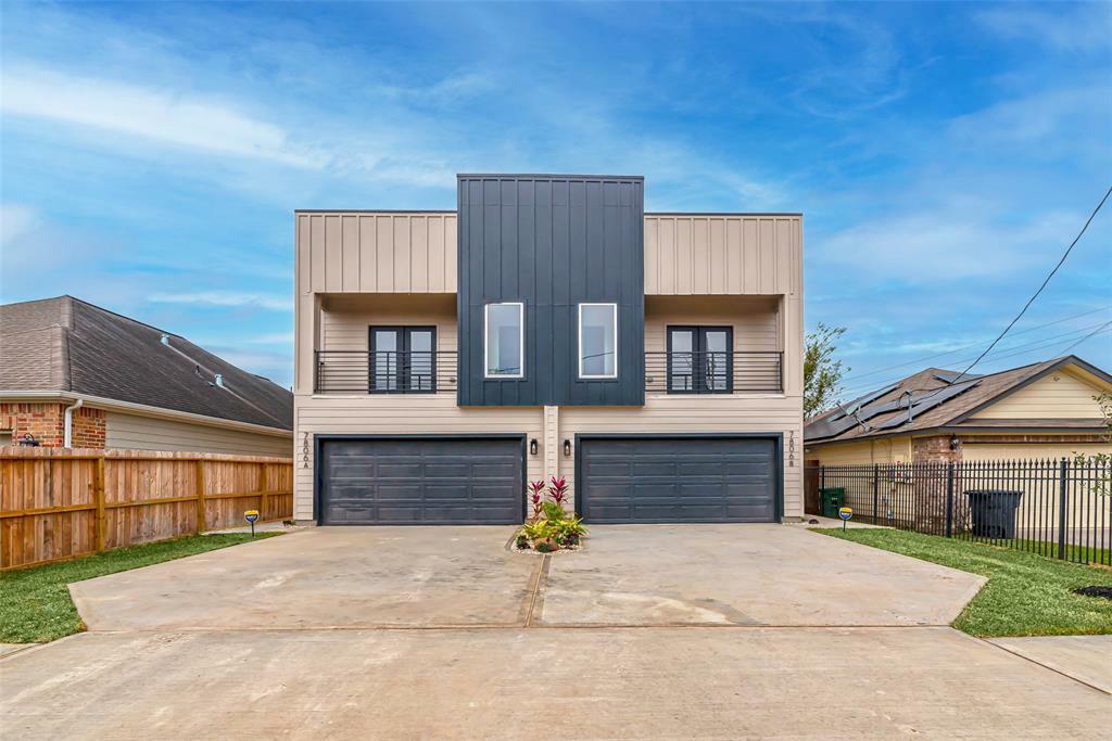 Property Photo:  7806 Comal Street  TX 77051 