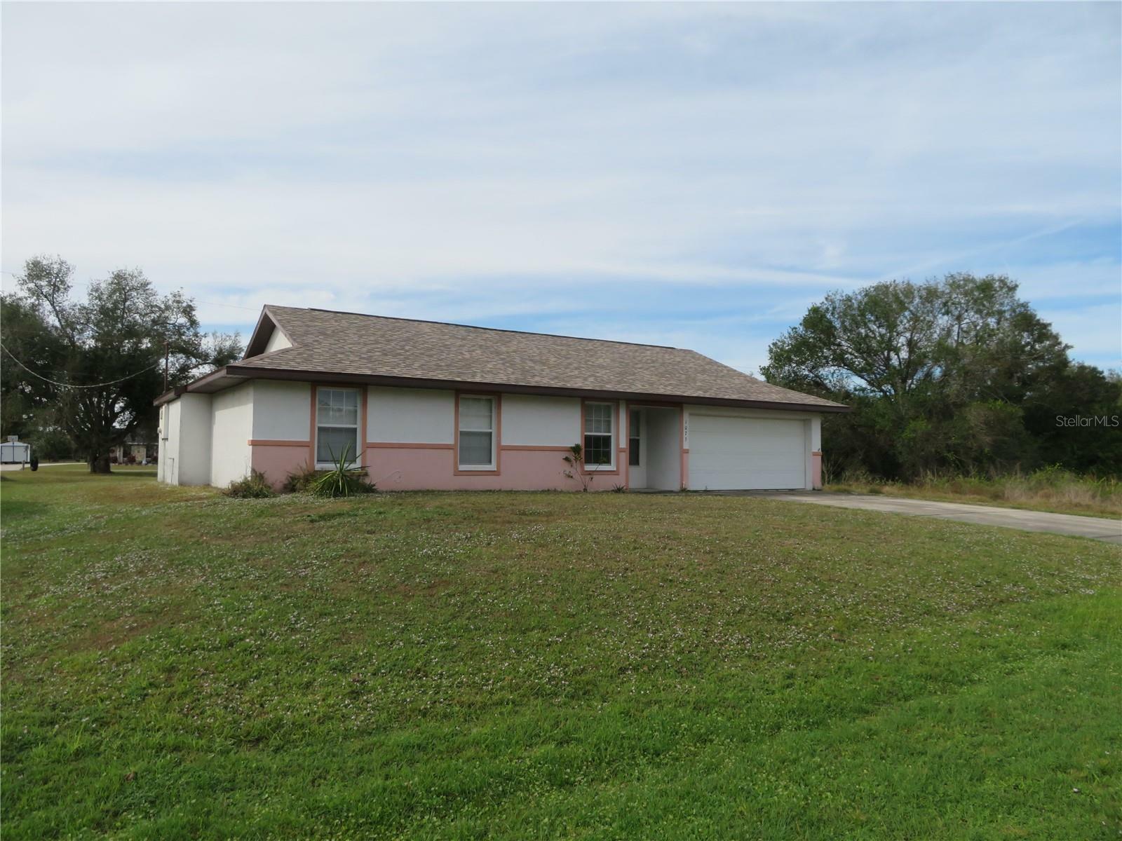 Property Photo:  1073 Marcus Street  FL 33952 