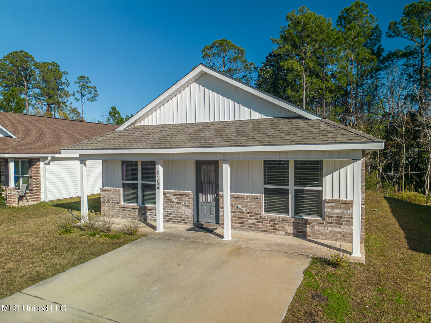 Property Photo:  13706 Lawton Lane  MS 39503 