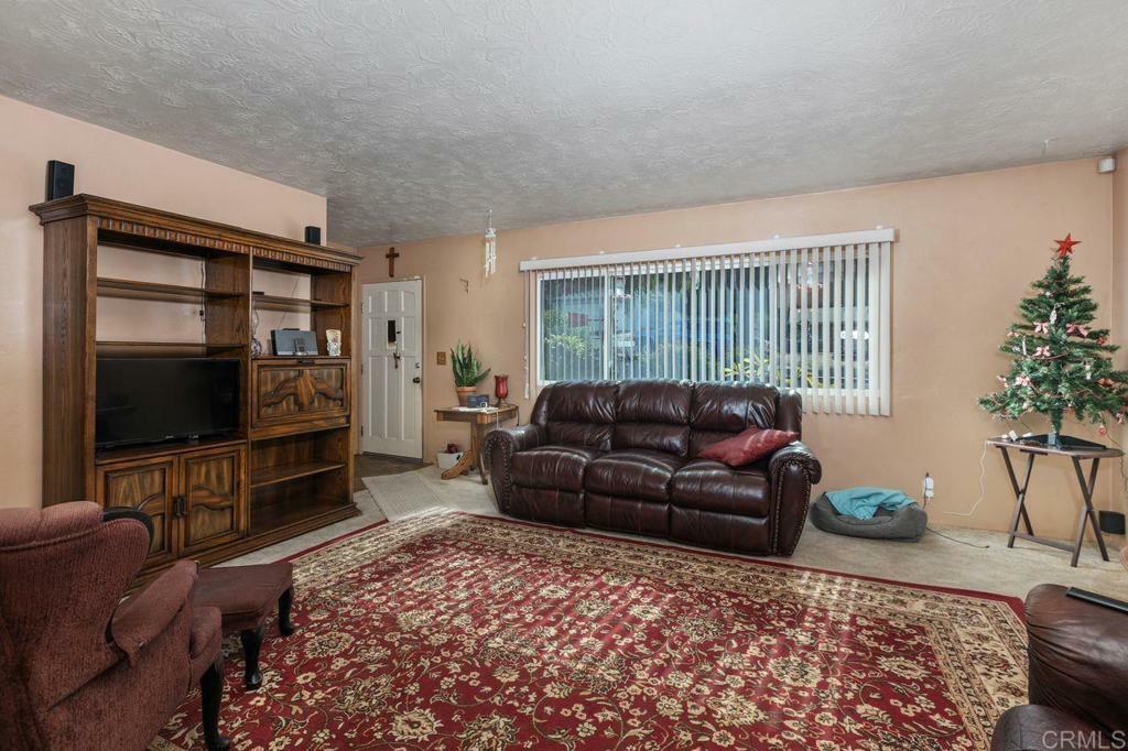 Property Photo:  12738 Castle Court Drive  CA 92040 