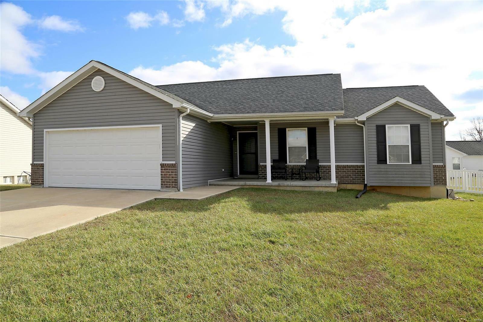 Property Photo:  42 Rockport Court  MO 63379 