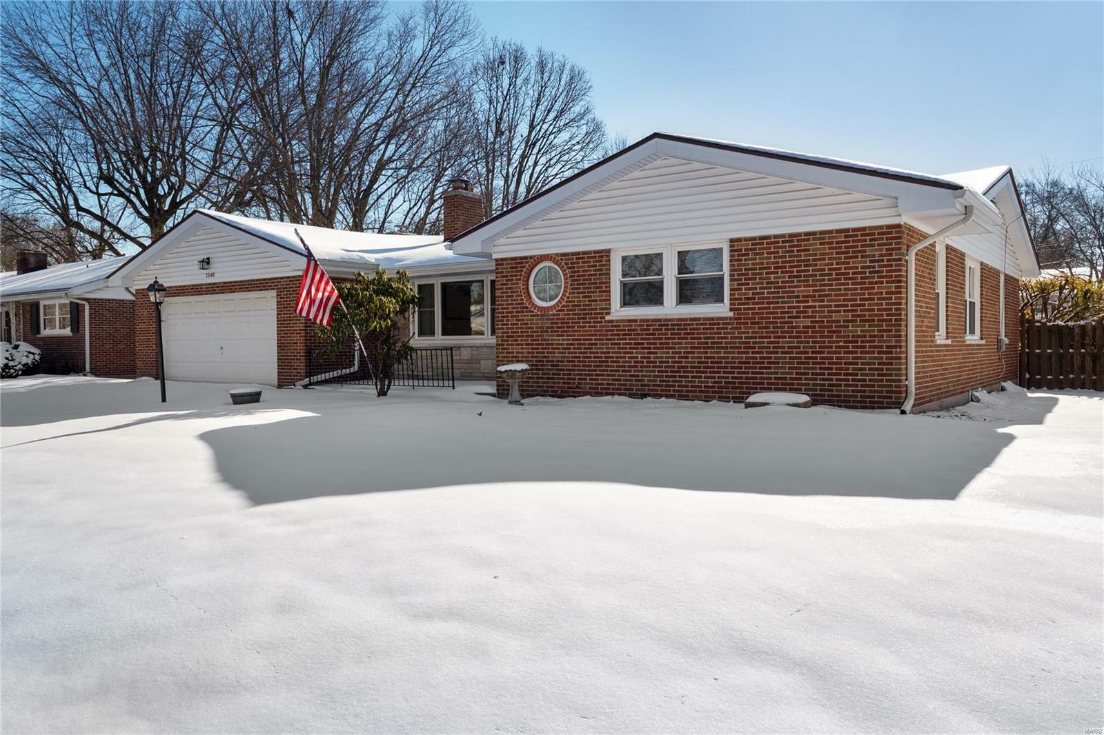 Property Photo: 1540 Saint Loretto Drive MO 63033