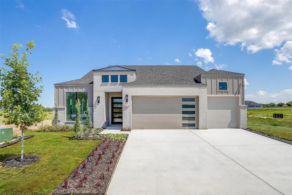Property Photo:  267 Lantern Ridge Drive  TX 76008 