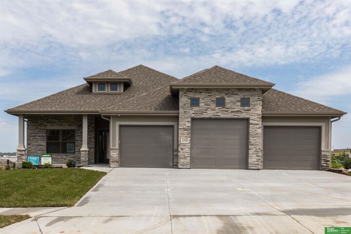 12519 Horizon Circle  Papillion NE 68046 photo