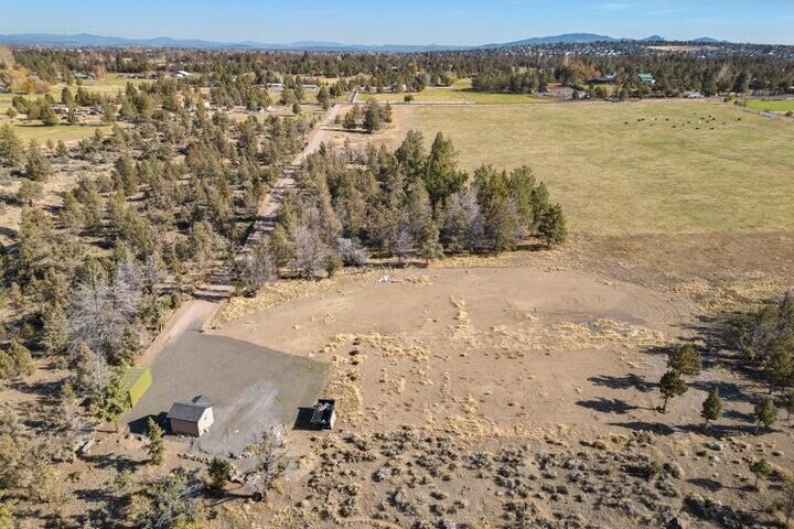 Property Photo:  1901 SW 58th Street  OR 97756 