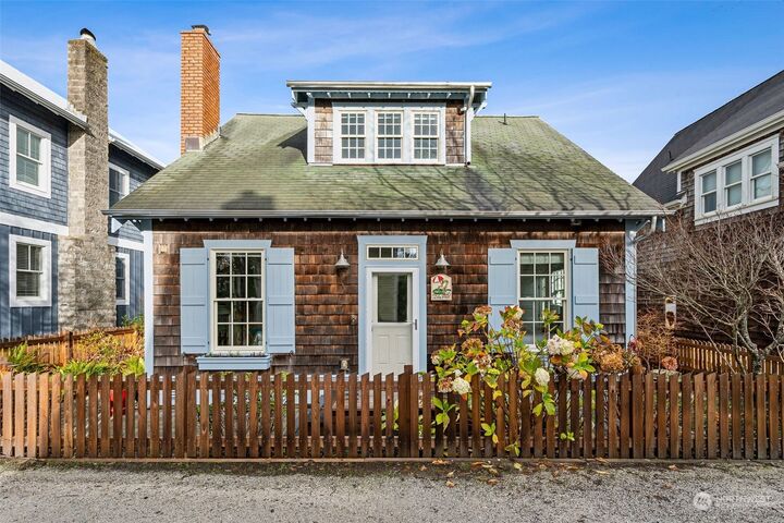 Property Photo:  14  Trillium Lane  WA 98571 