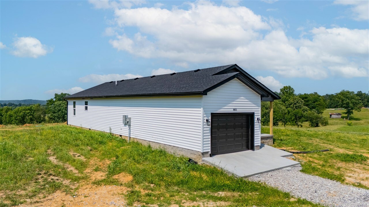 Property Photo: 8810 Richardsville Road KY 42101