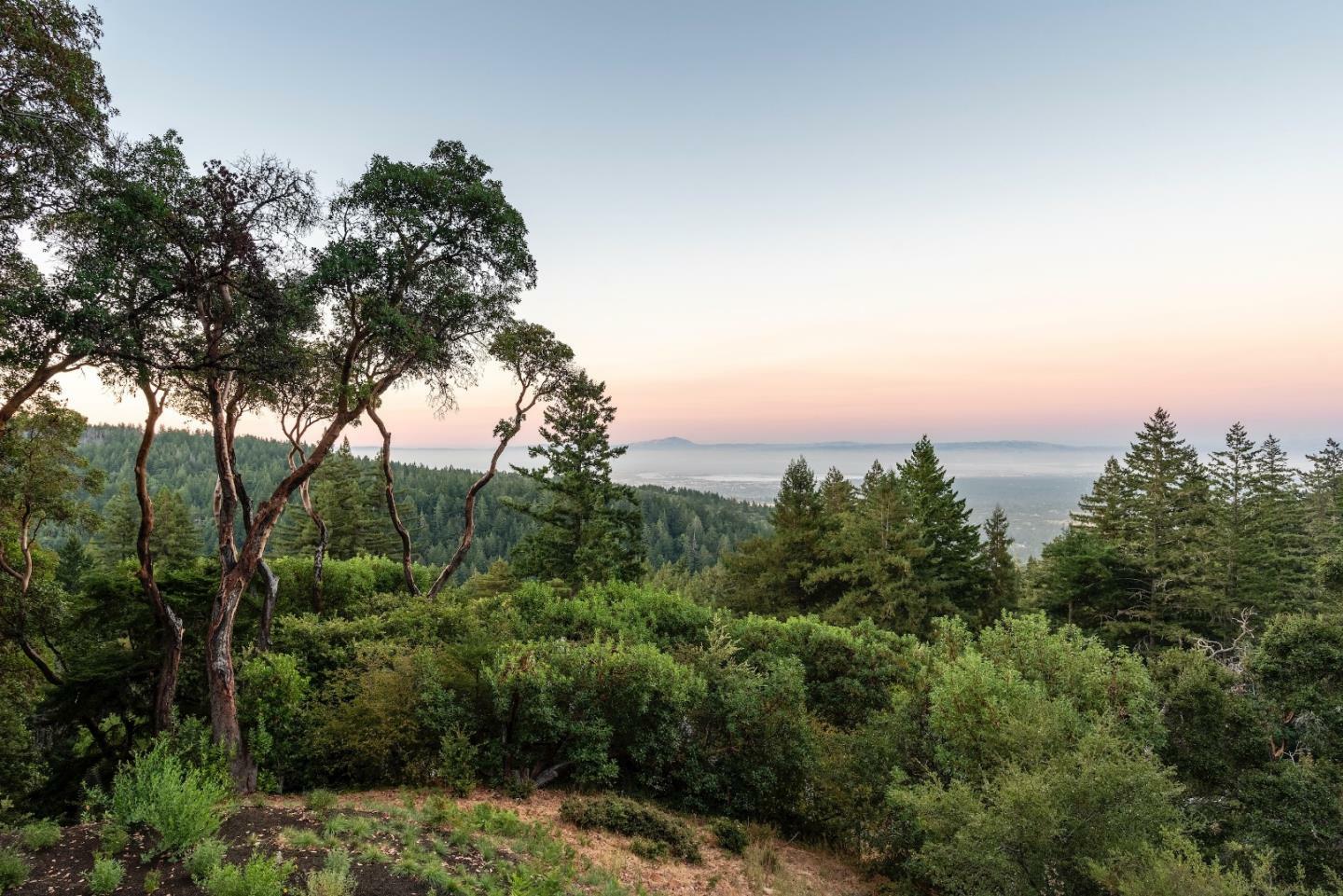 Property Photo: 33 Bear Glen Drive CA 94062