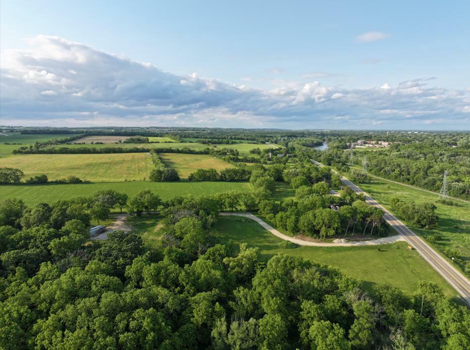 Property Photo: 2300 Afton Road WI 53546