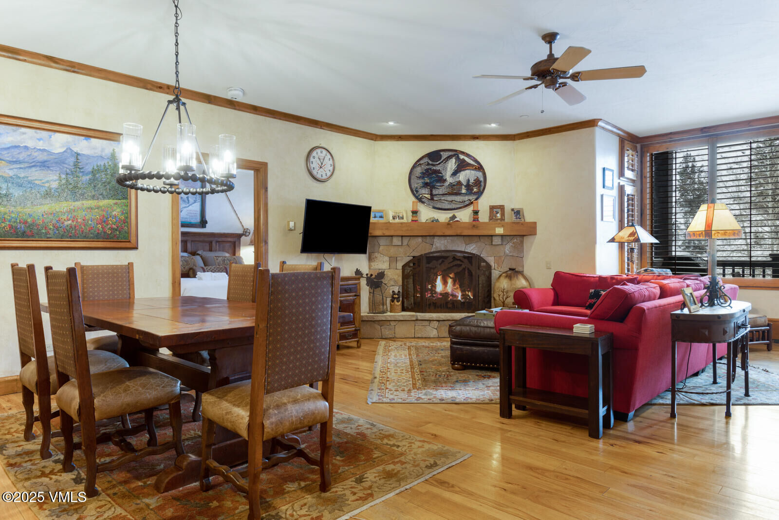 Property Photo:  160 Cresta R-304  CO 81632 