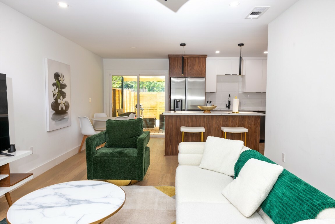 Property Photo: 1402 Braes Ridge Drive B TX 78723