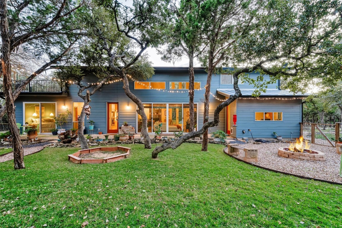 Property Photo: 285 Sierra Loma TX 78676