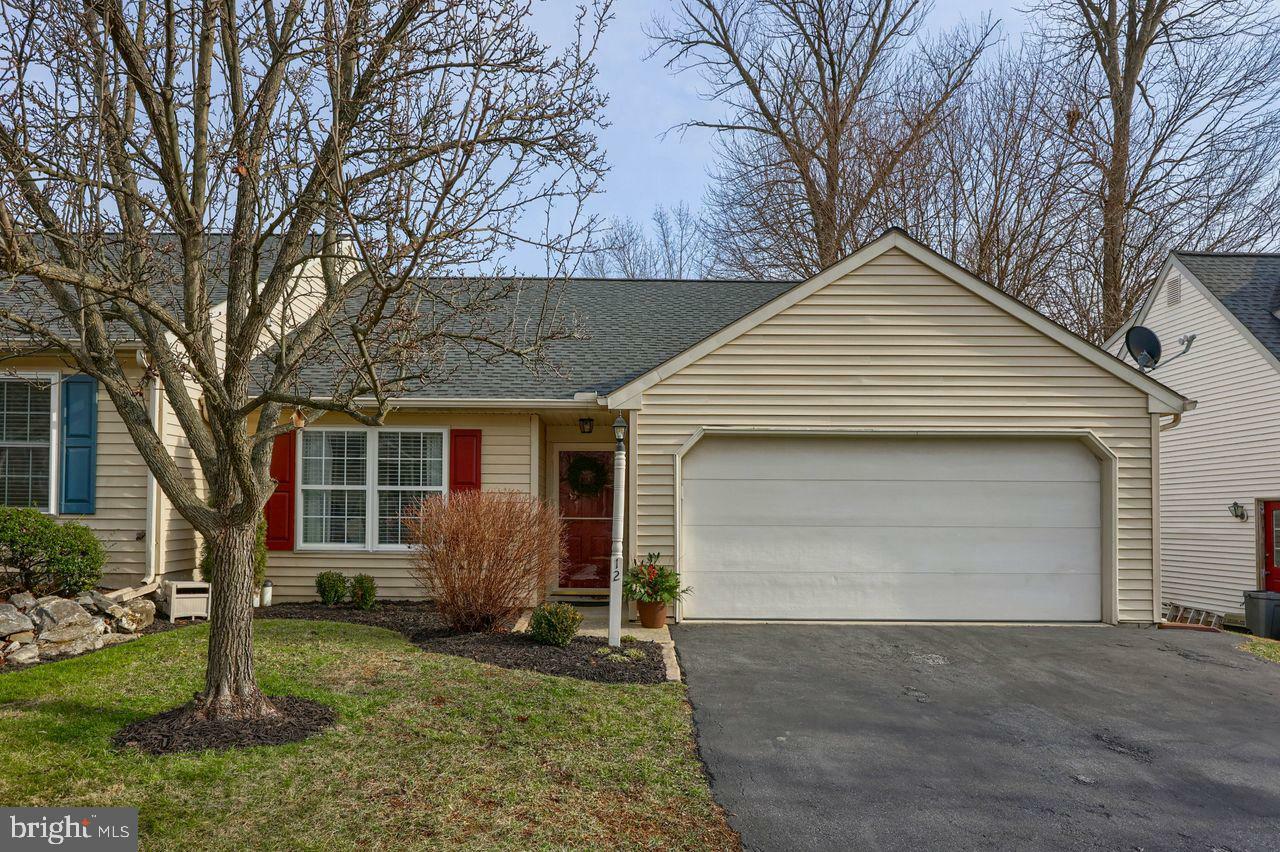 Property Photo:  12 Mill Pond Drive  PA 17603 