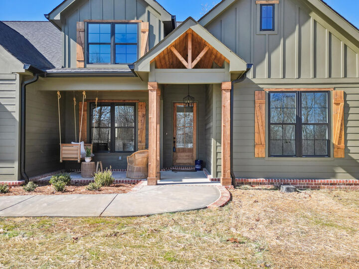 Property Photo:  28 Autumn Way  TN 37327 
