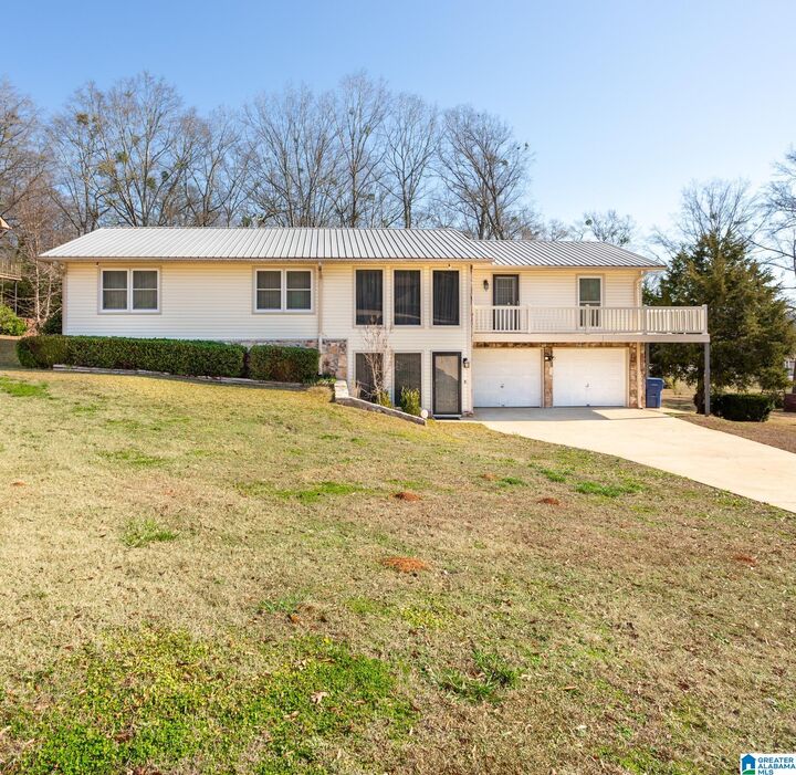 103 Harrison Drive  Talladega AL 35160 photo