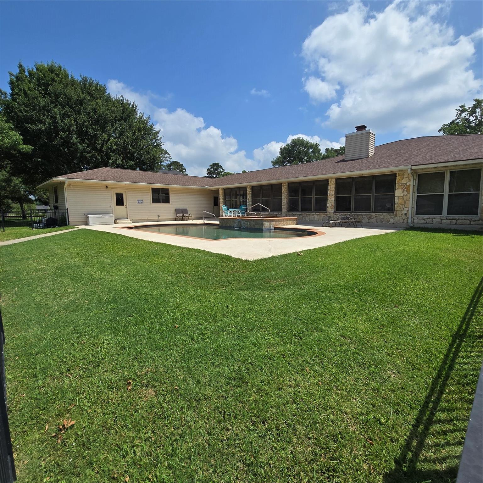 Property Photo: 26 Westpoint Drive TX 75862