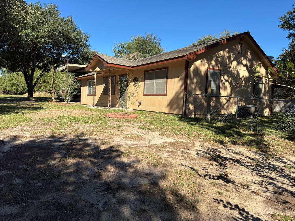 Property Photo: 11202 Lakeview Road TX 77833