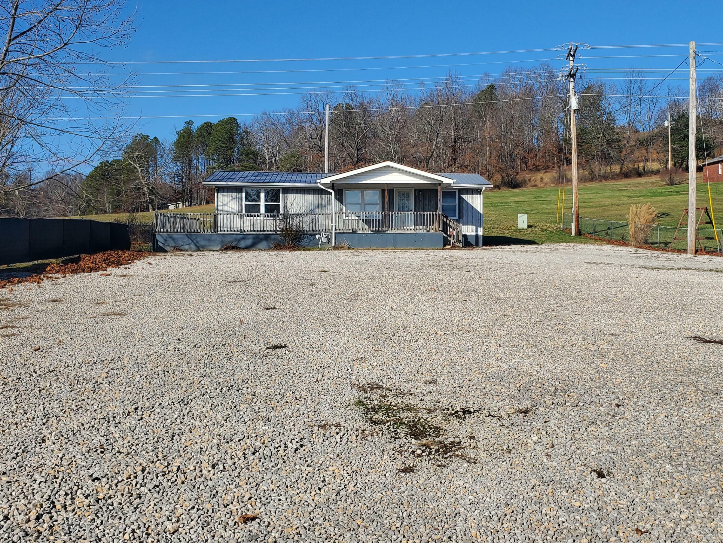3712 3630  Annville KY 40402 photo