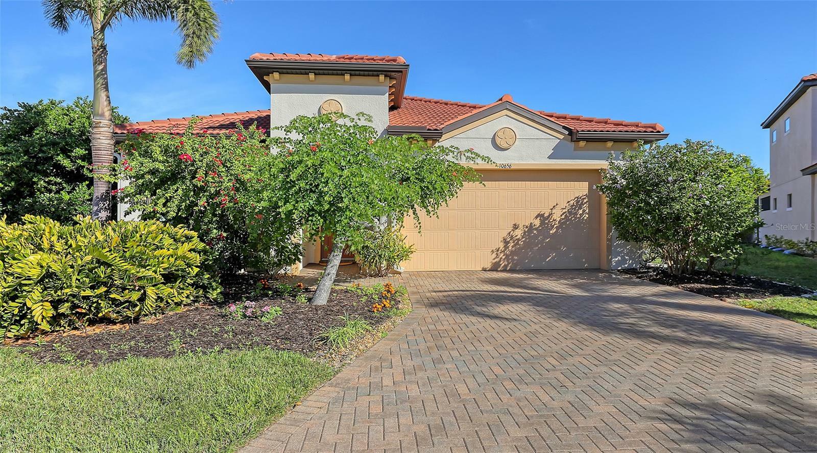 Property Photo: 10656 Glencorse Terrace FL 34211