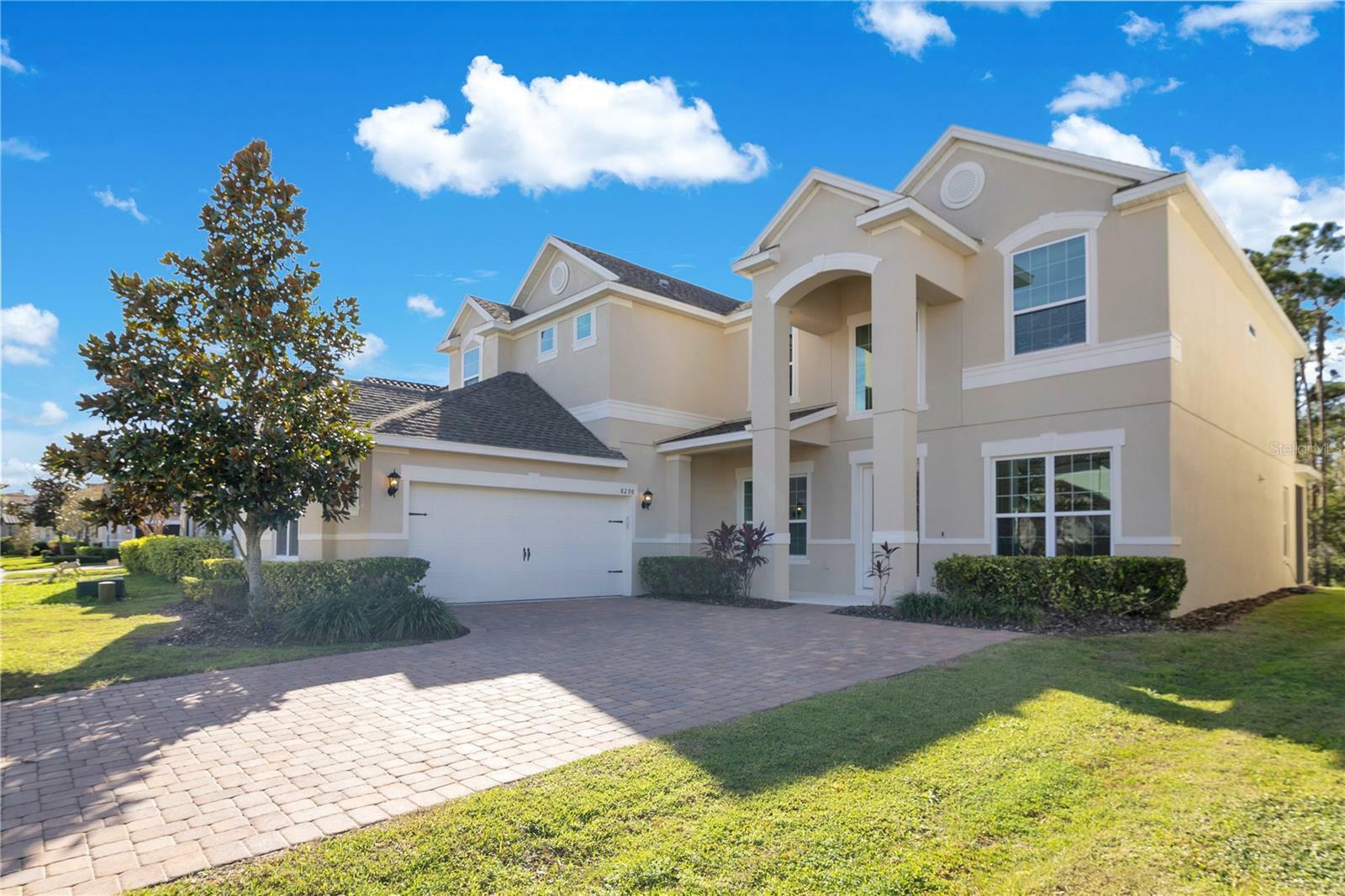 Property Photo:  8298 Lookout Pointe Drive  FL 34786 