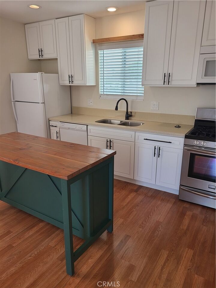 Property Photo: 3809 Rose Avenue A CA 90807