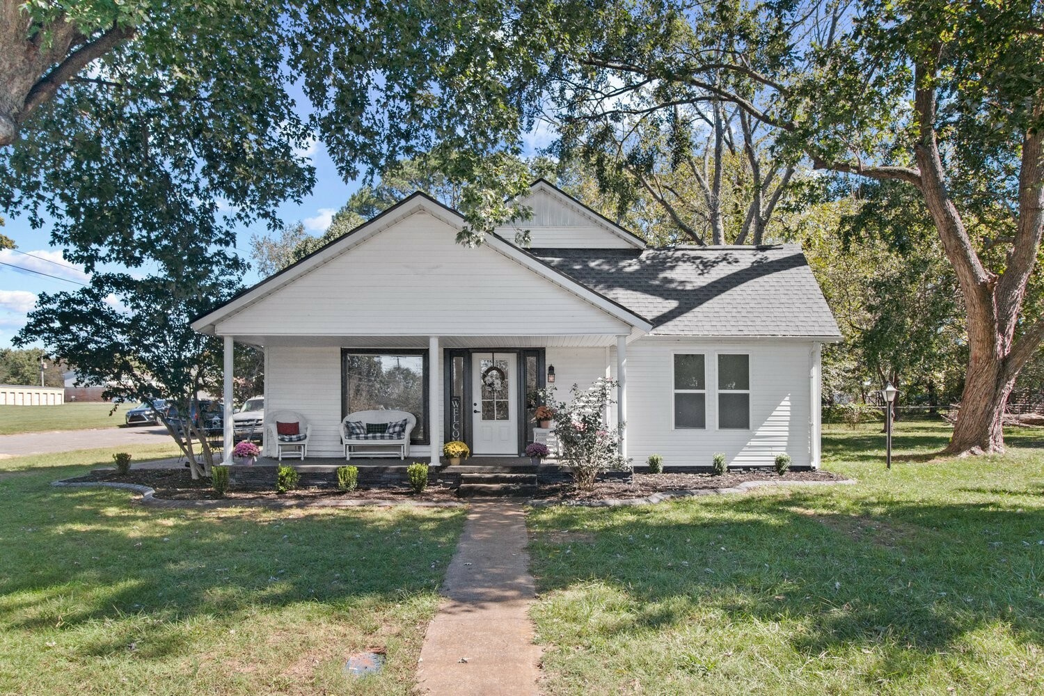 Property Photo:  908 Smith Ave  TN 38464 