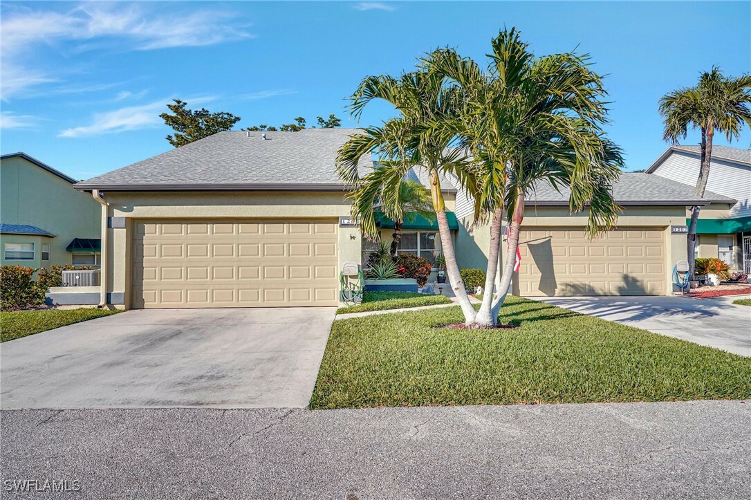 Property Photo:  1204 McGregor Park Circle  FL 33908 