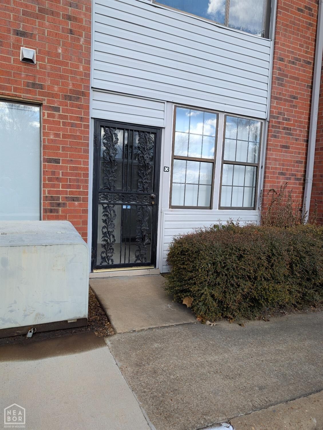 Property Photo: 1300 S Church E -3 AR 72401