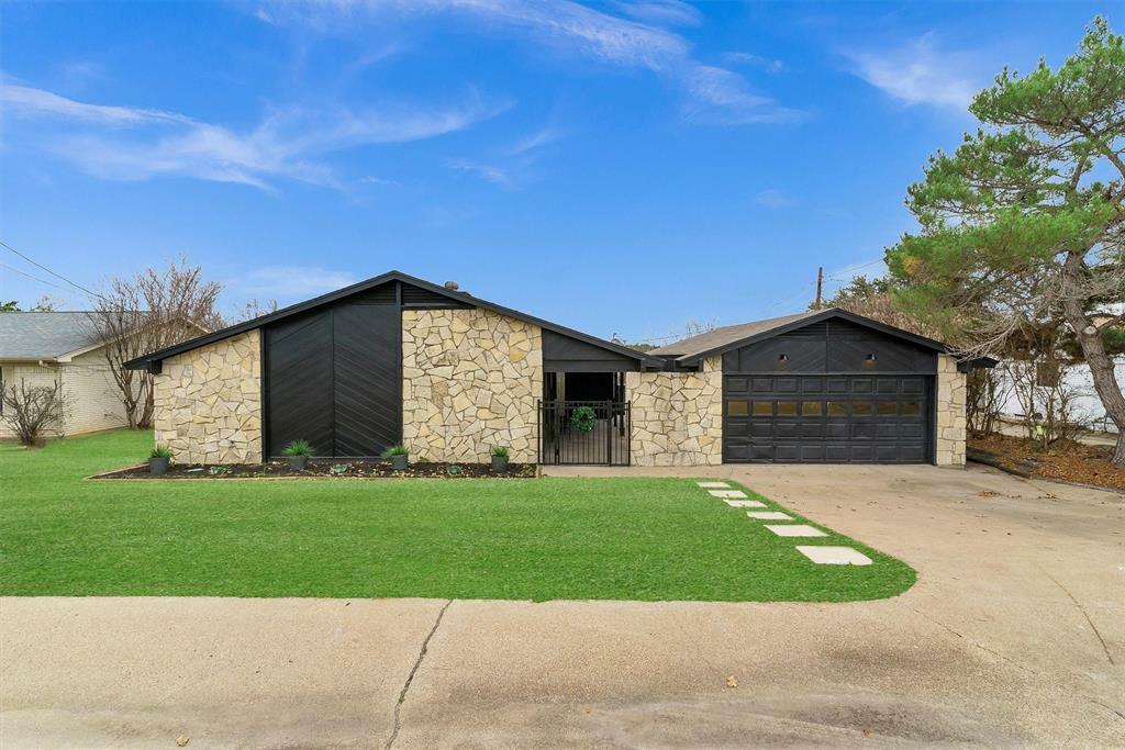 5107 Fairway Circle  De Cordova TX 76049 photo