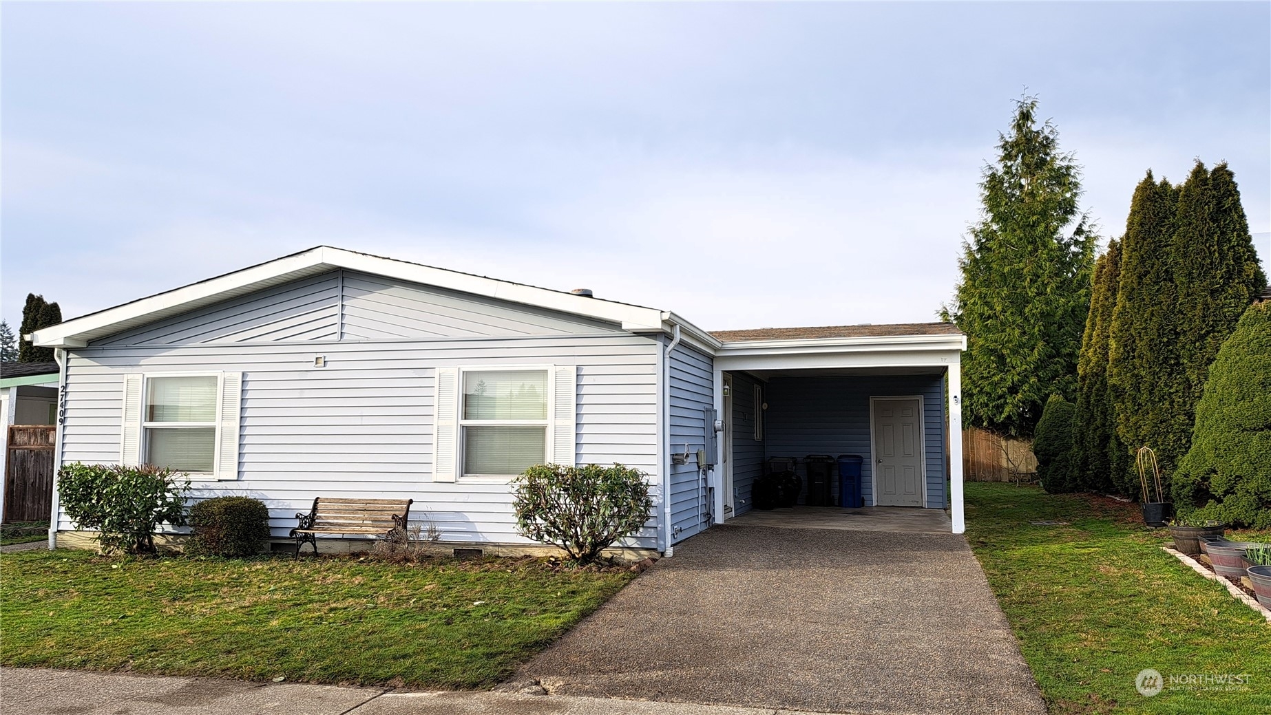 Property Photo:  27409  149th Avenue SE  WA 98042 