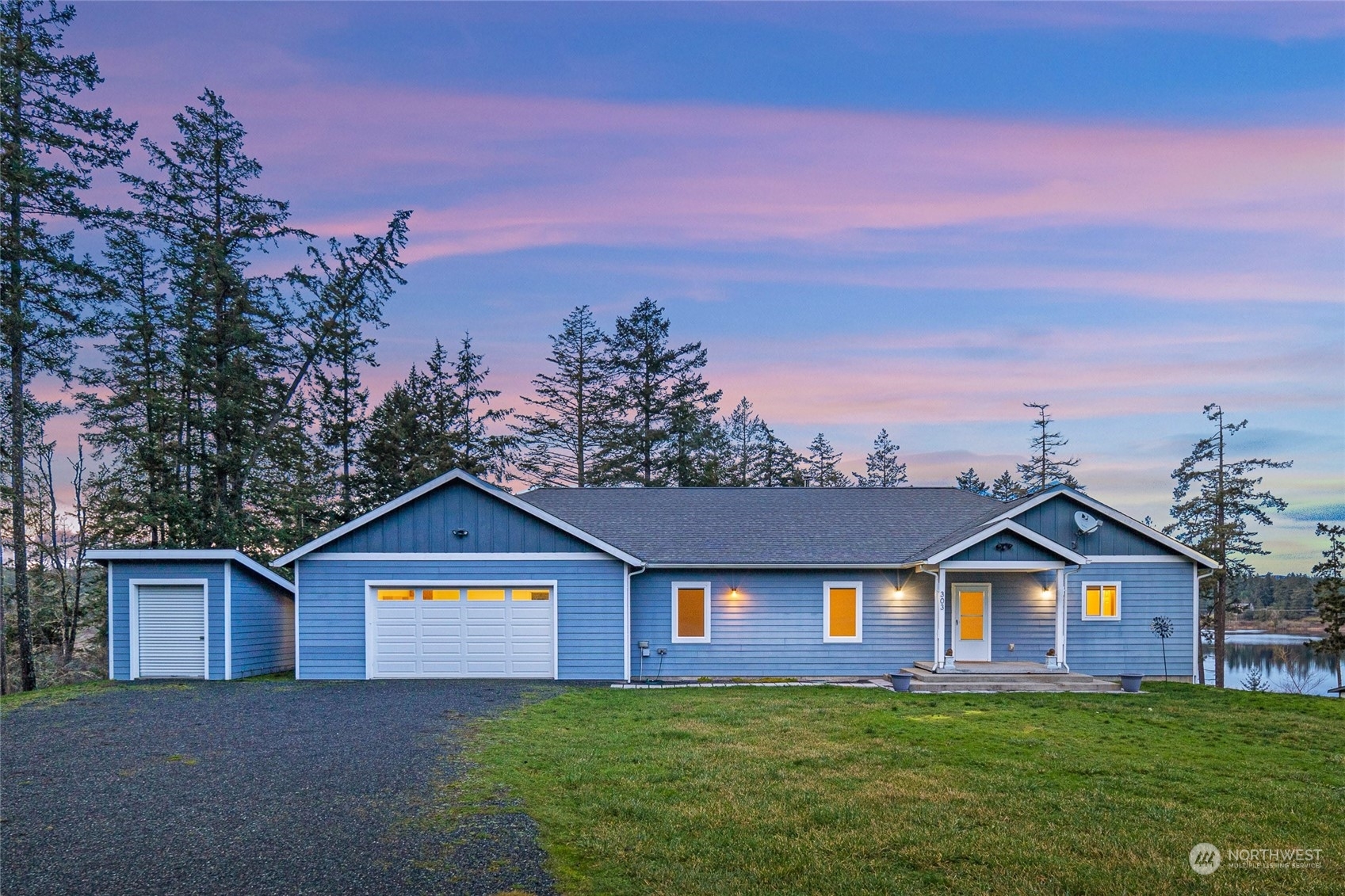 Property Photo: 303 Woodpecker Lane WA 98250