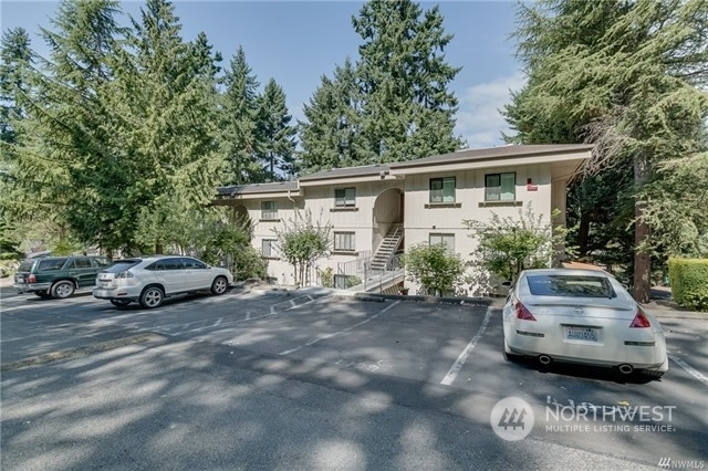 Property Photo:  12736 NE 116th Lane L32  WA 98034 