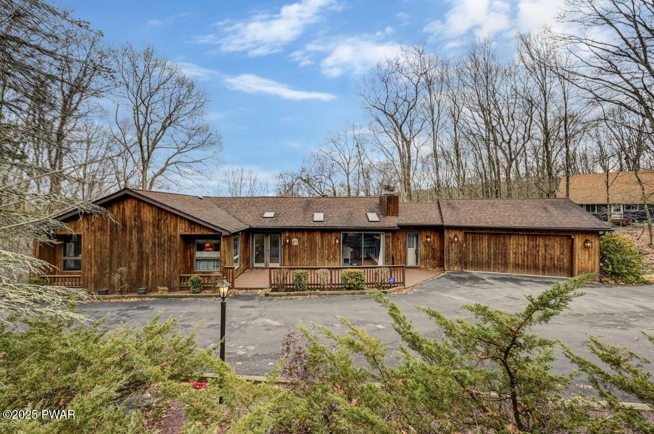 Property Photo:  113 Cottonwood Drive  PA 18428 