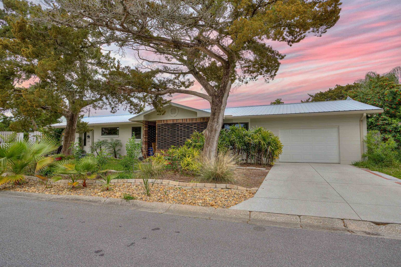 Property Photo: 29 Montrano Avenue FL 32080