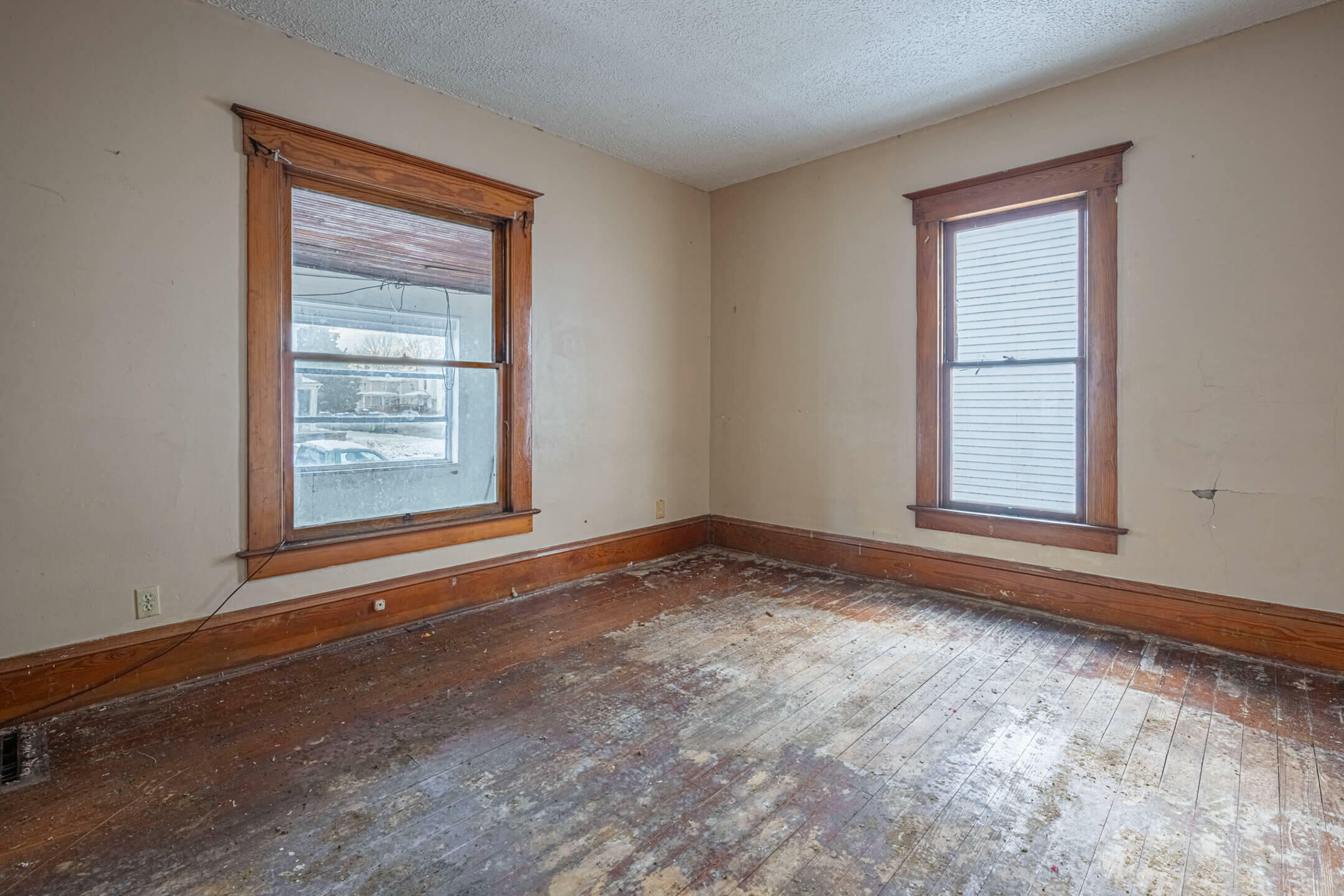 Property Photo:  407 N Shaffer Street  OH 45504 