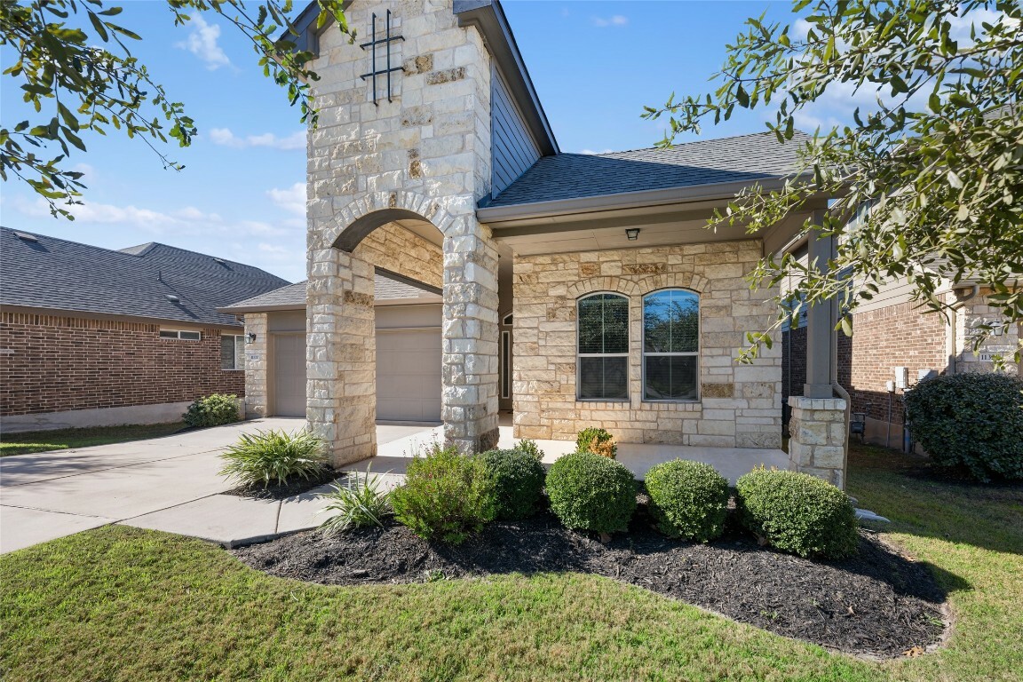 Property Photo:  11320 Reading Way  TX 78717 