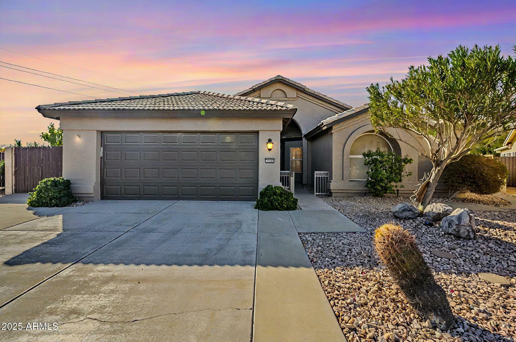 Property Photo:  2930 N 154th Drive  AZ 85395 