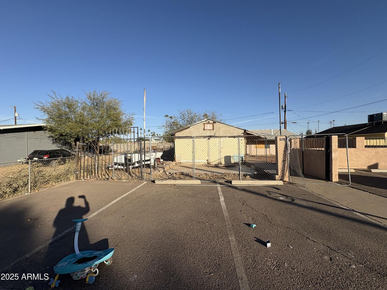 Property Photo:  7025 N 66th Drive  AZ 85301 