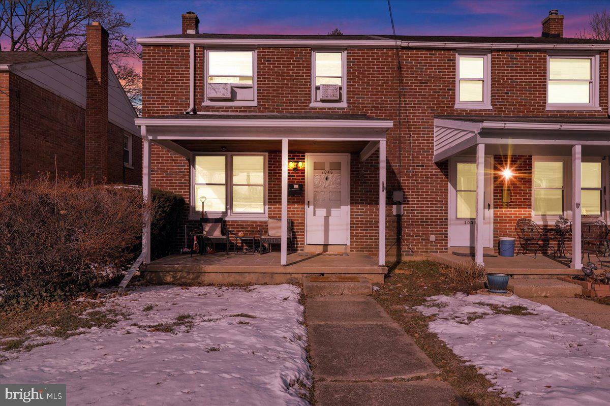 Property Photo:  1045 Wabank Street  PA 17603 