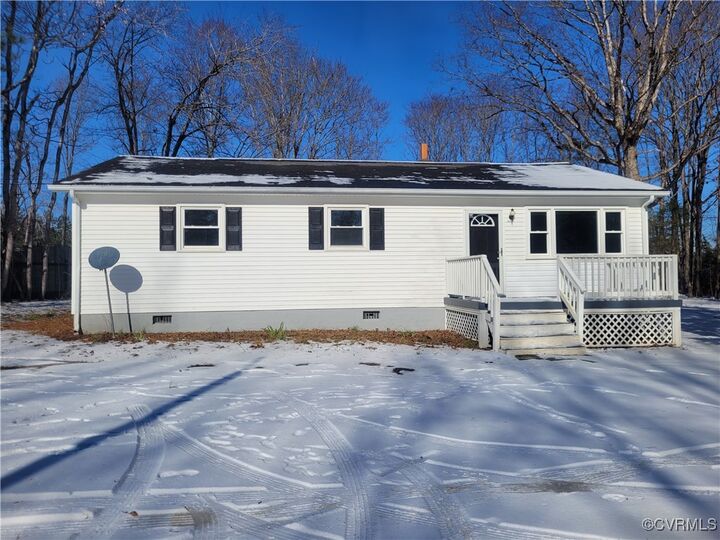 471 Sleepy Hollow Road  New Canton VA 23123 photo