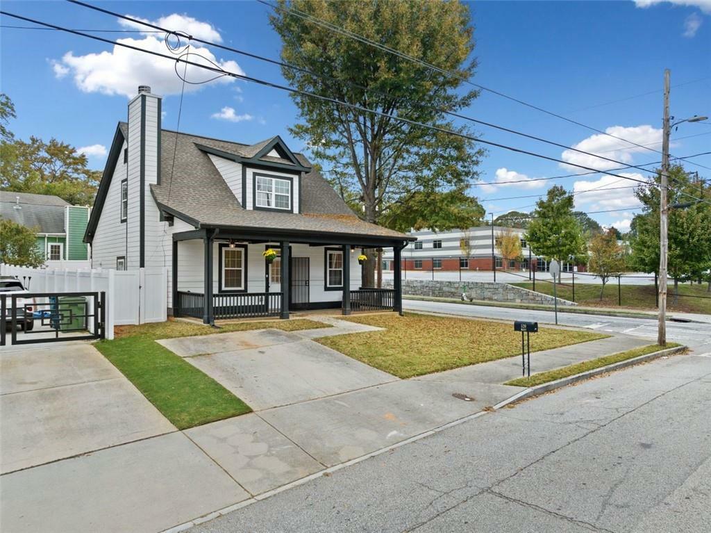 Property Photo:  520 Mary Street SW  GA 30310 