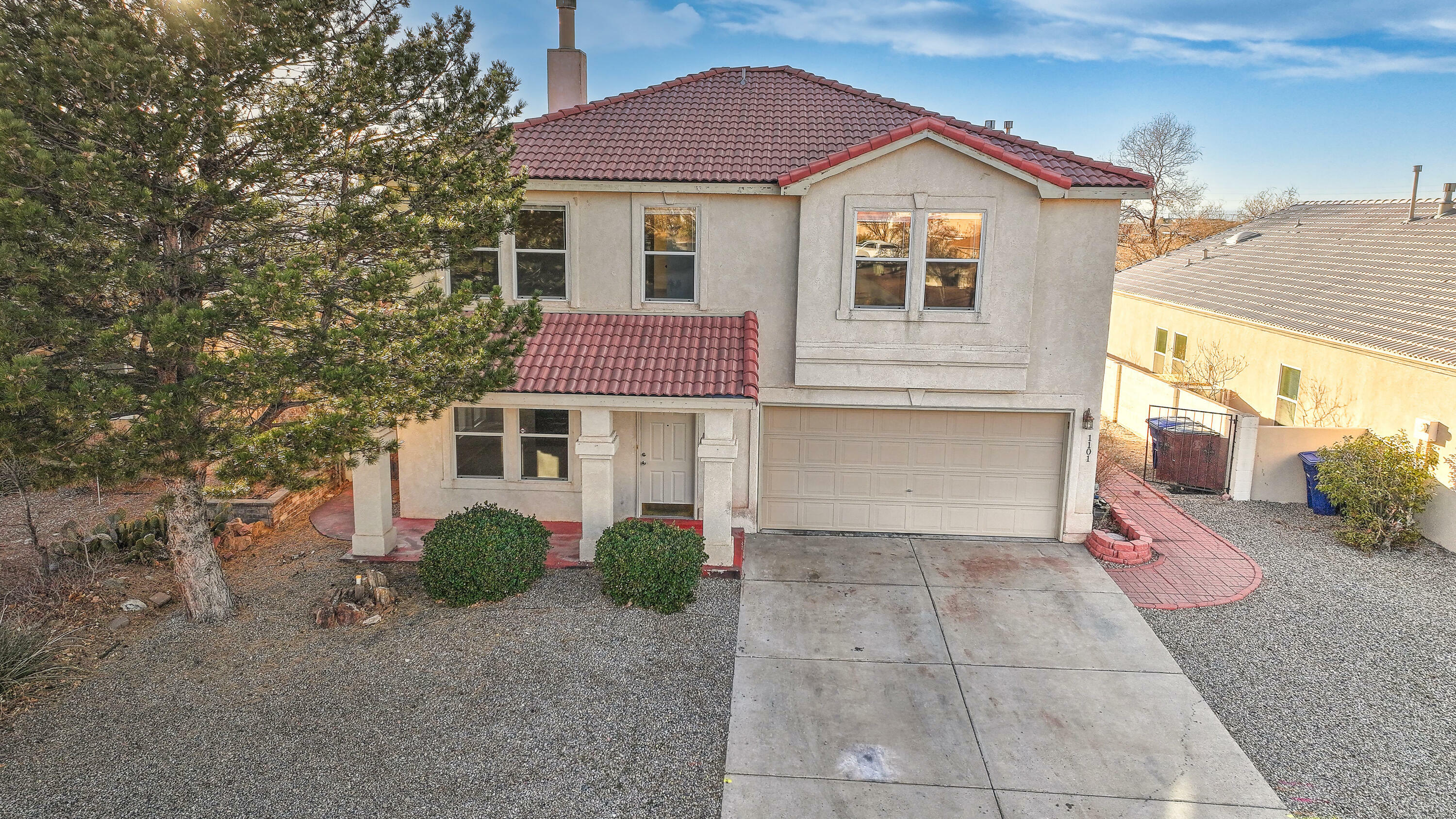 1101 Chiricahua Street SE  Albuquerque NM 87123 photo